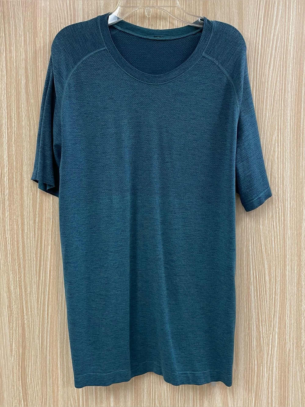 Lululemon blue space dye shirt size medium